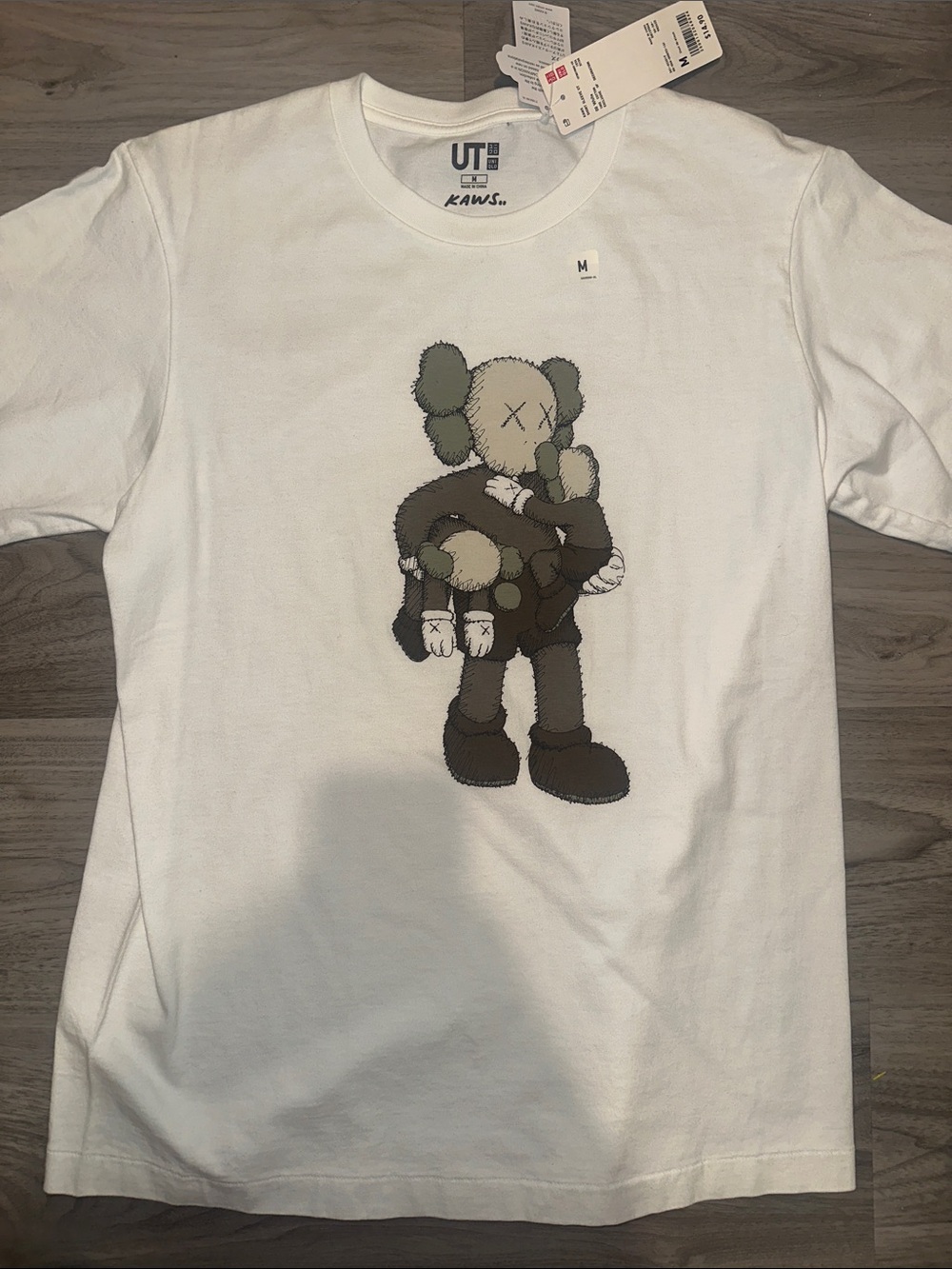Uniqlo x KAWS White Tee